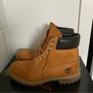 Size 9W Mens Timbs🥾